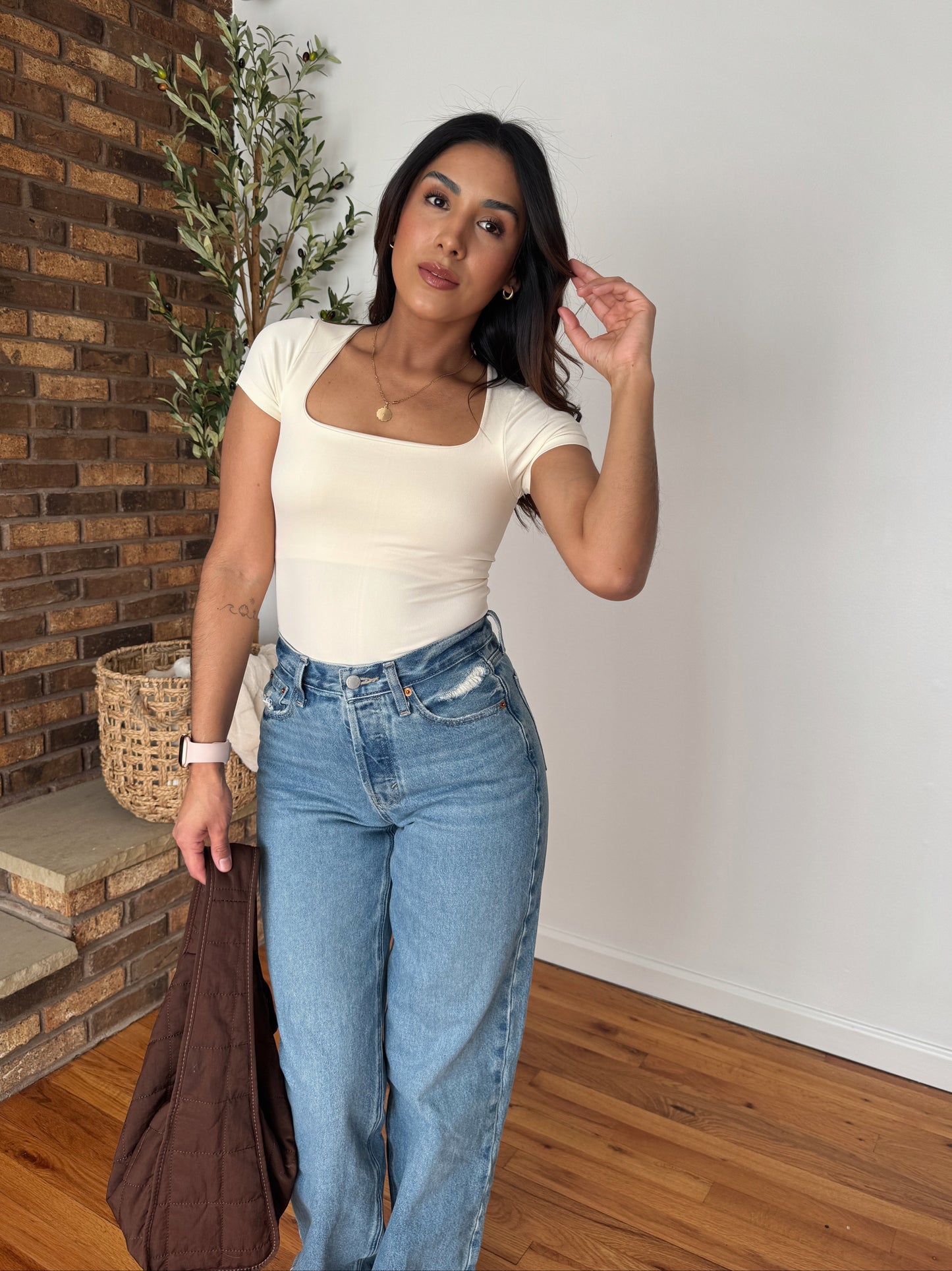 Mia Basic - Square neck (MULTIPLE COLORS)