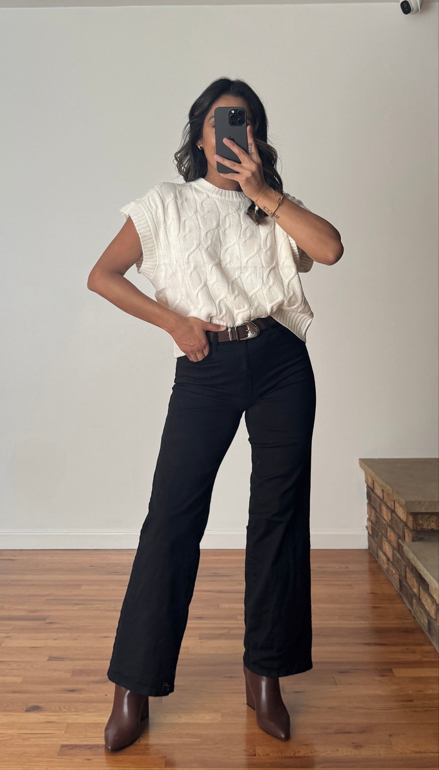 Reid Cable Knit Vest - Cream