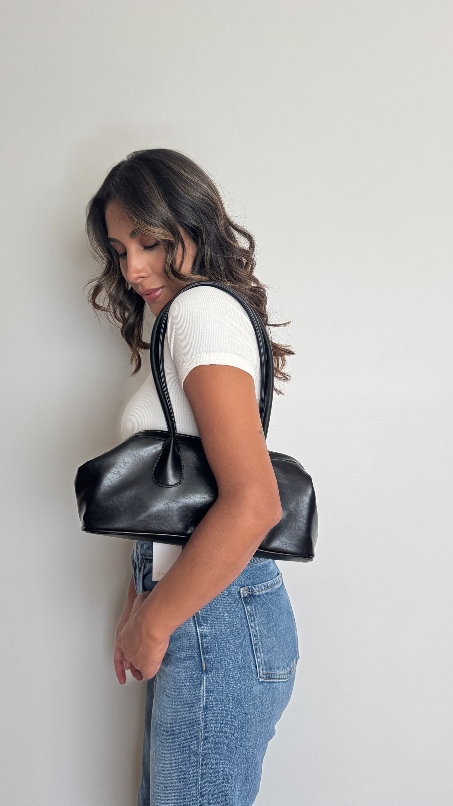 Mila Shoulder Bag - Black